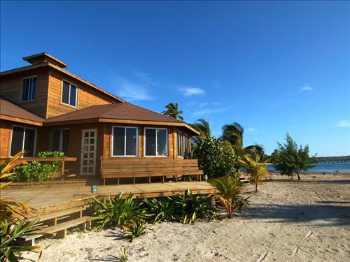 Laguna Beach Resort Ютила Экстерьер фото